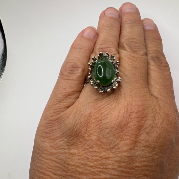 Jade stone gold coated sterling antique cocktail ring size 9 - Picture 5 of 5